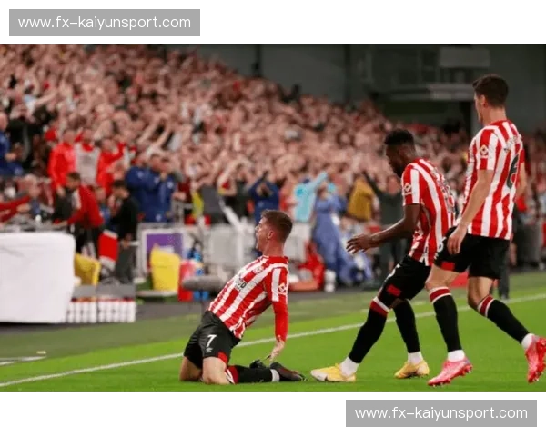 横滨水手vs广岛：山海之间，荣耀之战，蓝翼翱翔还是紫之荣耀？